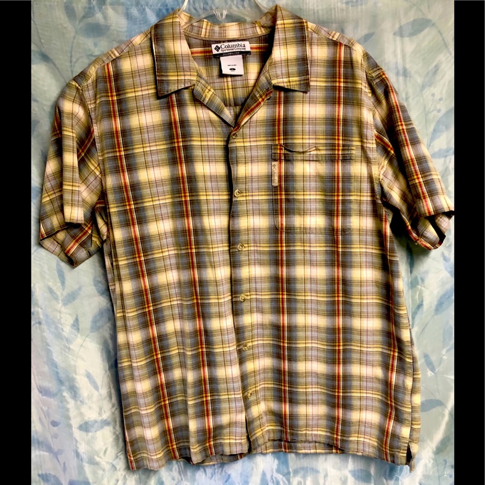 Men’s short sleeve Columbia shirt